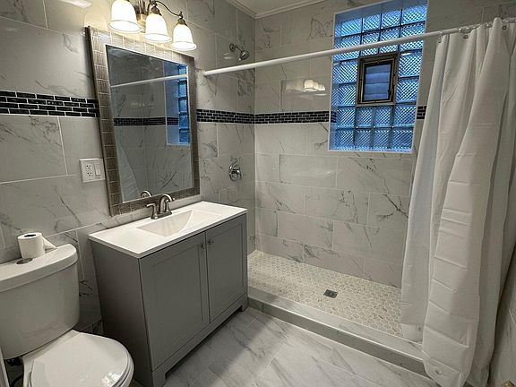 5th image of 3434 W Potomac Ave #3