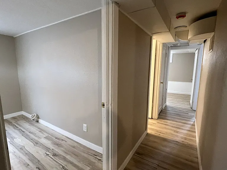 Cleveland Duplex — Photo 17