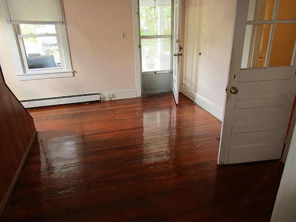 Entrance room