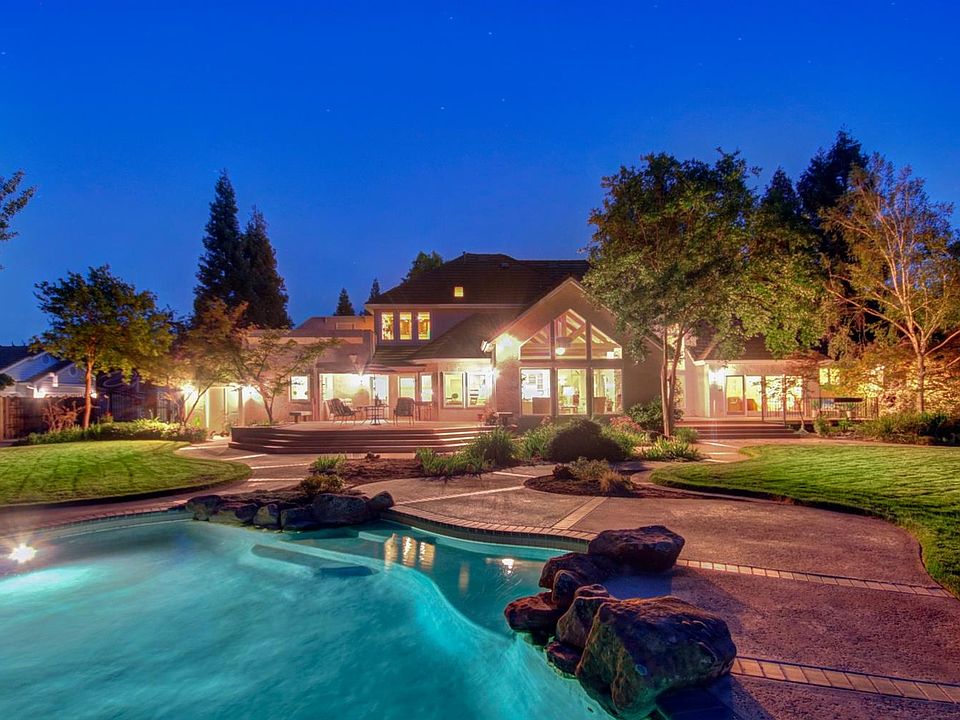 1st image of 9941 Crystal Creek Dr