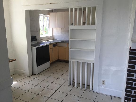 2nd image of 124 Daytona Ave APT 2