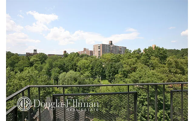 Sold by Douglas Elliman | media 49