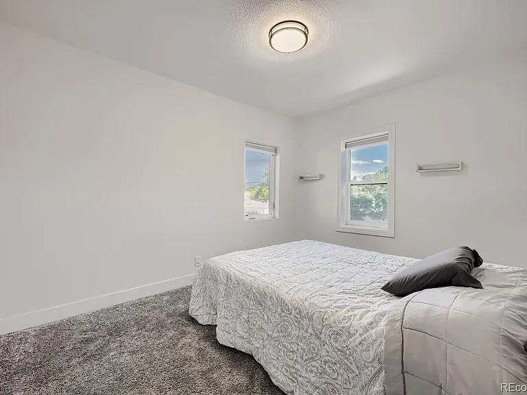 4200 Tejon St — Photo 16