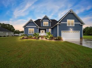 111 Currituck Sound Dr, Currituck, NC 27929