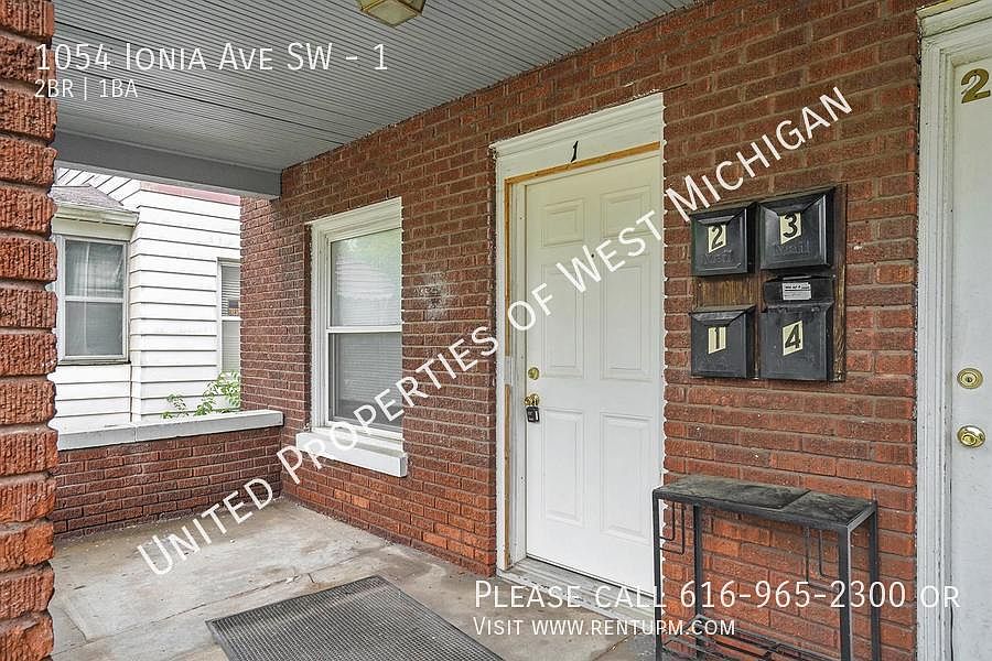 01717 - Ionia 1054 - 1054 Ionia Ave SW Grand Rapids MI | Zillow
