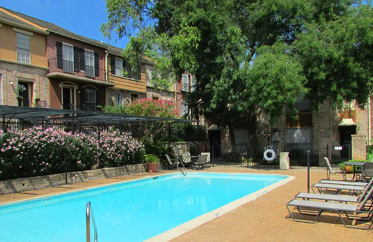 Briarwood Apartments — Photo 17