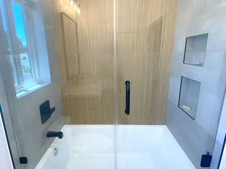 4641 W. 130th Street — Photo 11