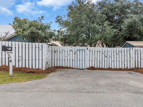 2nd image of 44 Vicki St