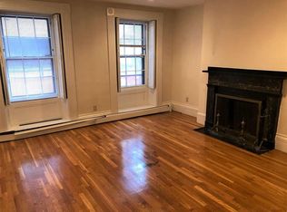 38 Temple St APT 1, Boston, MA 02114