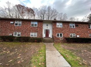1119 Waterbury Rd APT 1C, Cheshire, CT 06410