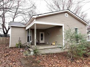 364 Maple St, Dyer, TN 38330