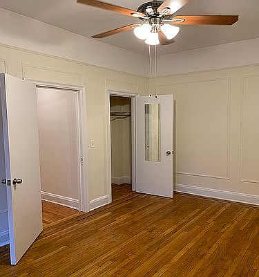 5th image of 4342 45th St APT 1