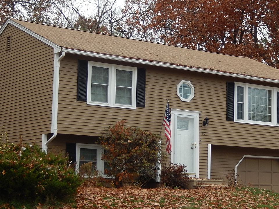 1st image of 39 Carlene Dr