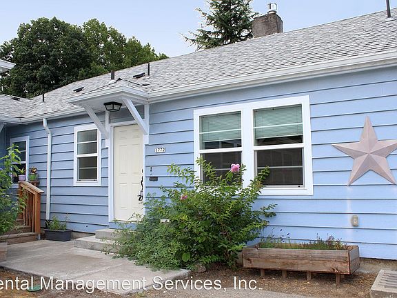 2nd image of 1772 NE Lombard St #10418702