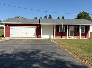 305 Scott Ave, Rochelle, IL 61068