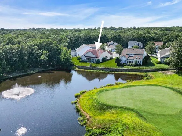 68 Spyglass Drive, Jackson, NJ 08527