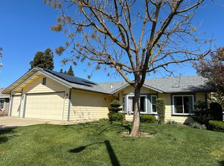 1330 S Maple Ct, Visalia, CA 93292