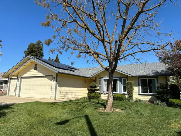 1330 S Maple Court, Visalia, CA 93292