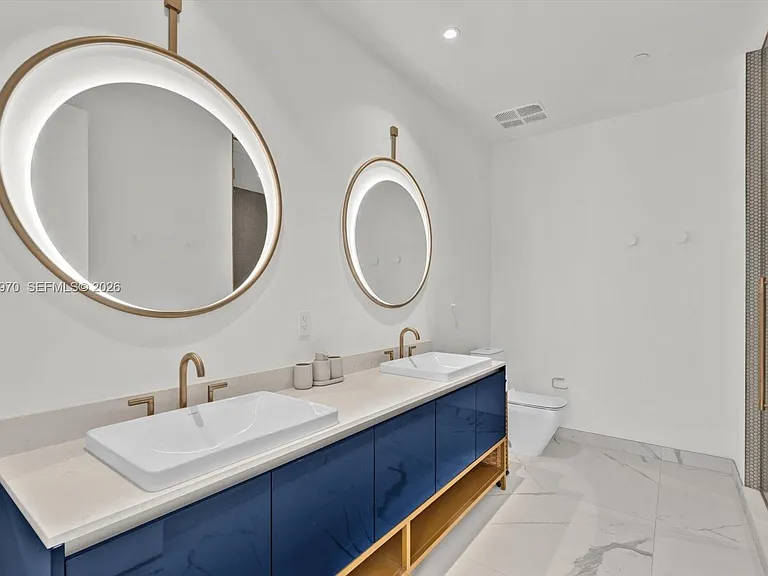 2655 S Bayshore Dr #1206 — Photo 20