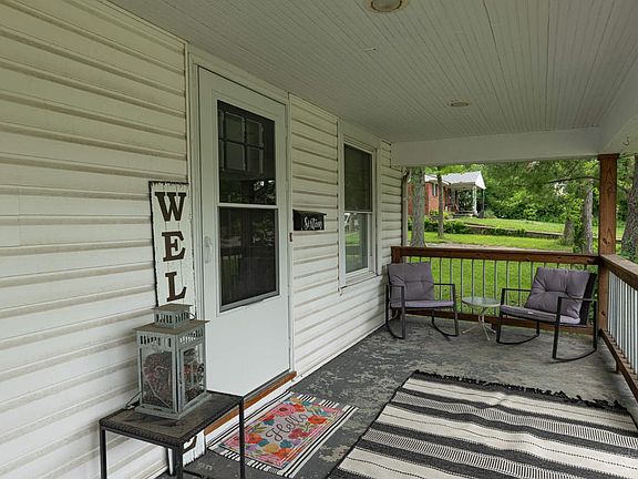 2nd image of 16 Burton Rd