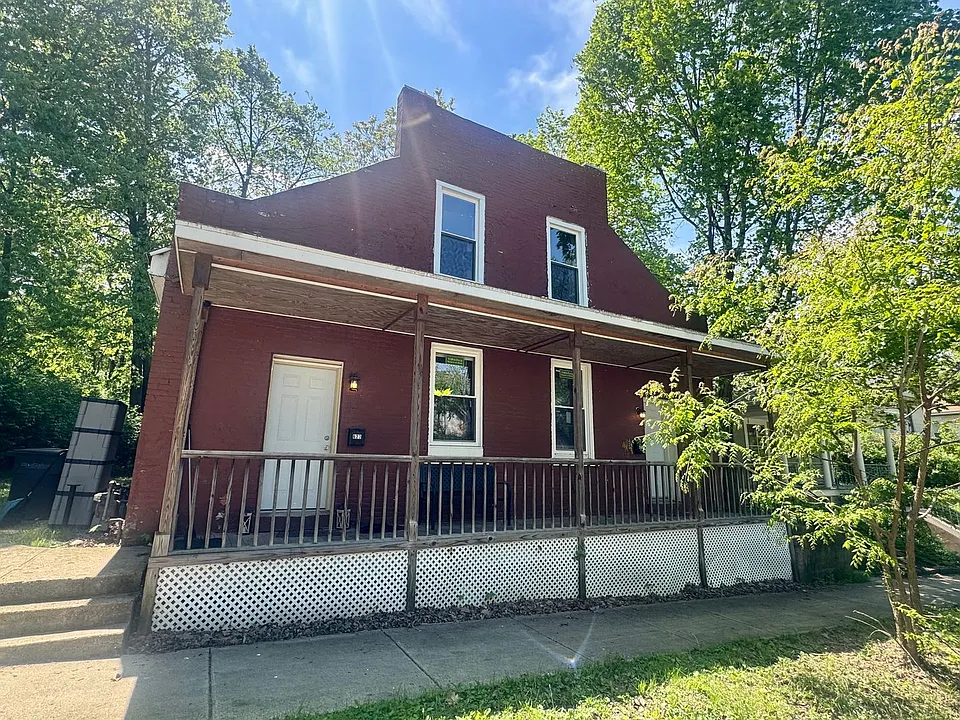 621-623 New York St