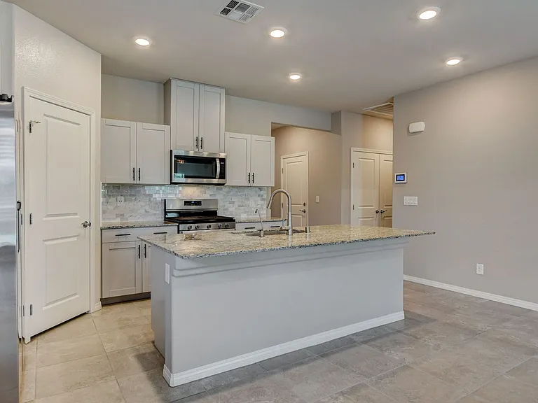 7858 Romulan St — Photo 20