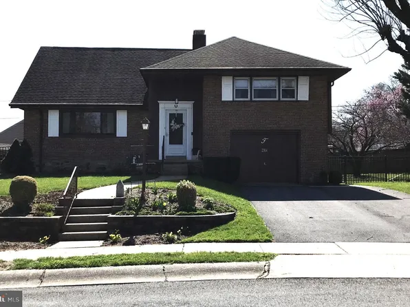 2304 Wassner Dr, West Lawn, PA 19609