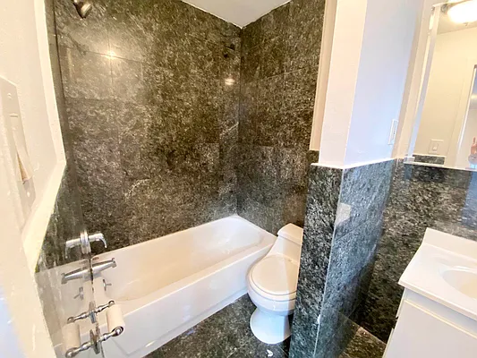 Rented by MOTION New York | media 15