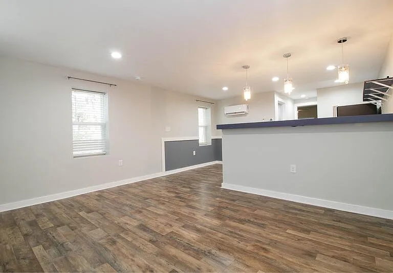 510 Diuguid St — Photo 3