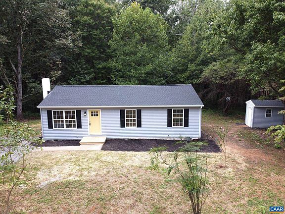 3rd image of 87 Wood Dr
