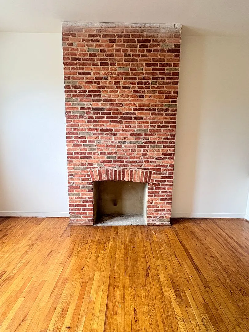 13 W. Preston St — Photo 3