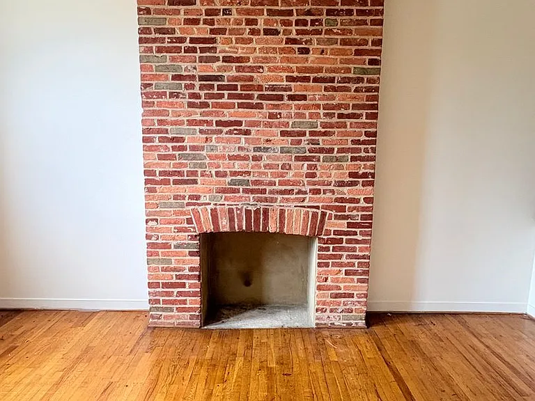 13 W. Preston St — Photo 3