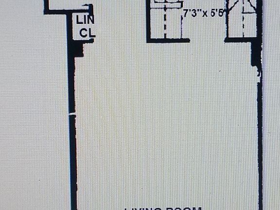 2nd image of 240 E 46th St APT 2E