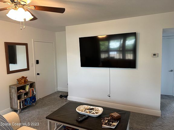 5th image of 911 S Colonial Ct APT C