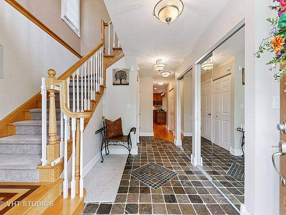5th image of 4641 N Oriole Ave
