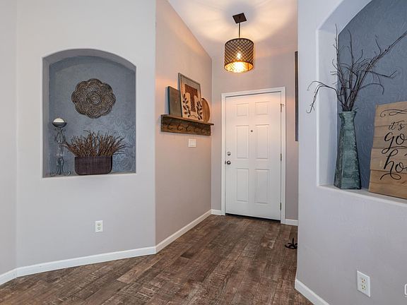 4th image of 3733 Meadow Hills Ct