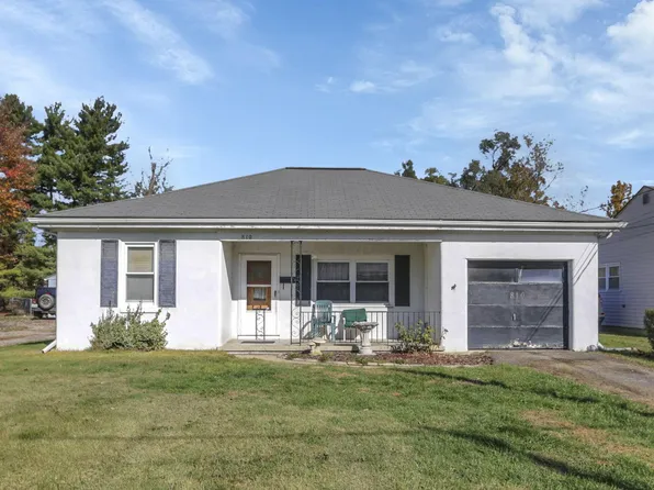 810 Walker St, Newark, OH 43055