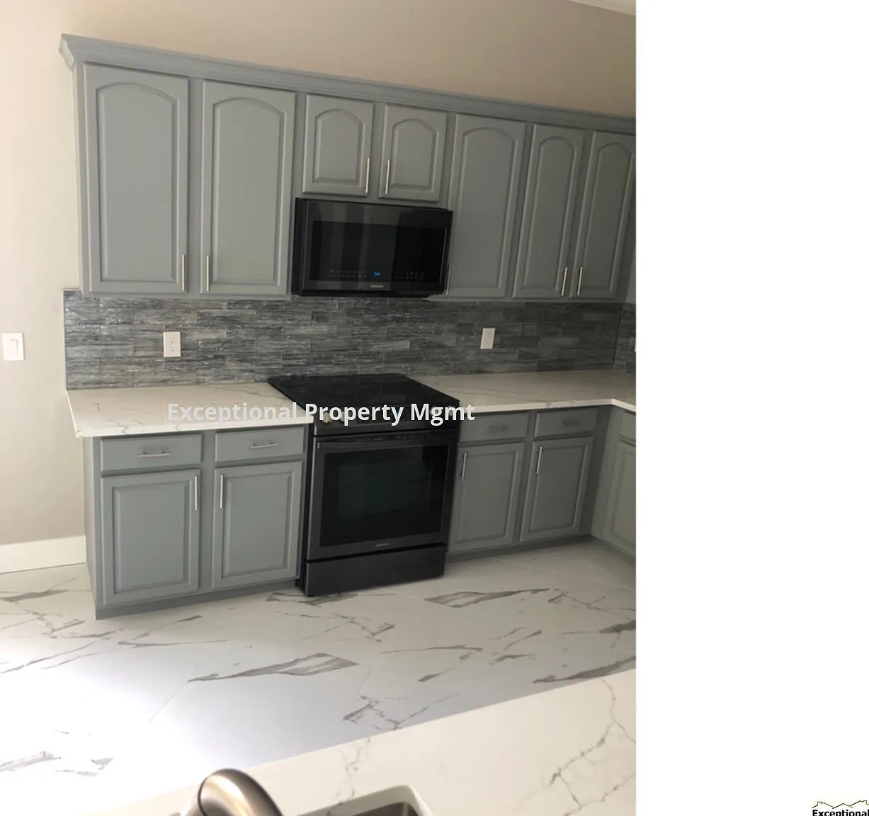3 bed, 2.0 bath, 1538 sqft, $2,550 — Photo 2