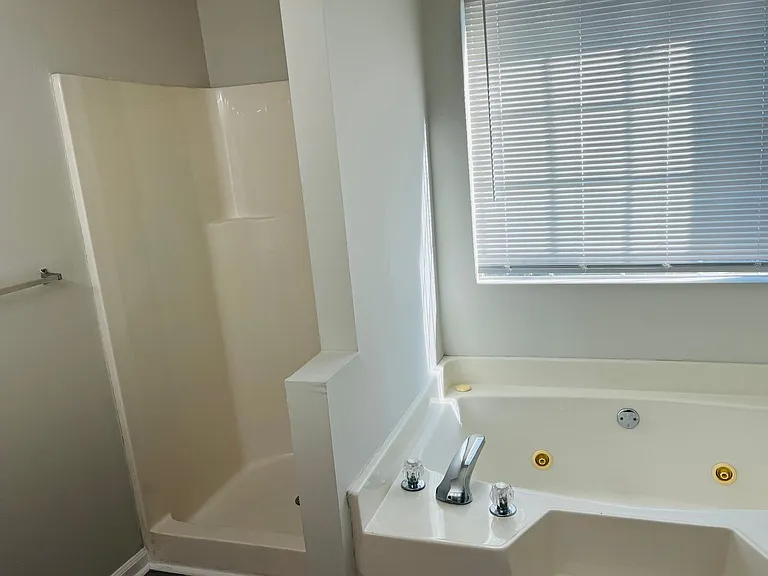 5612 Feldwood Rd — Photo 24