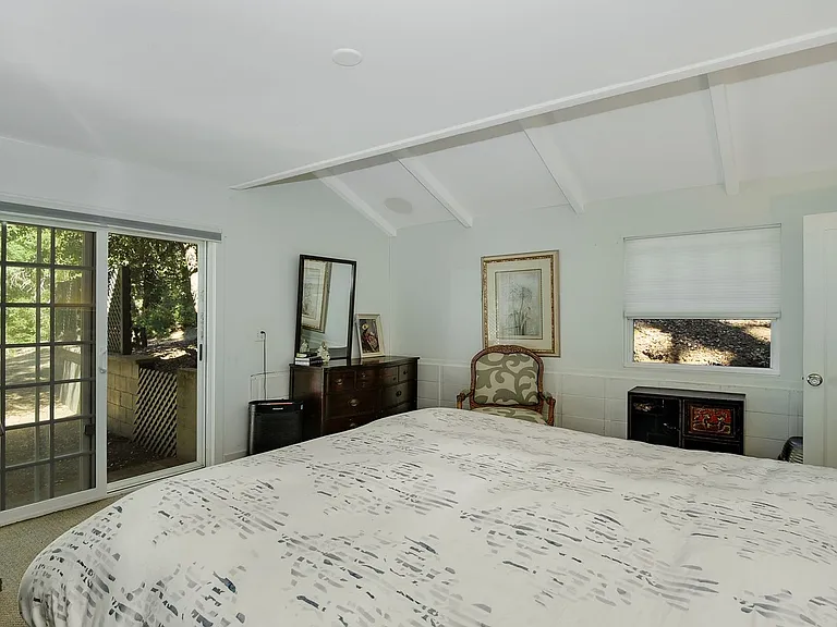 33125 Canfield Rd — Photo 15