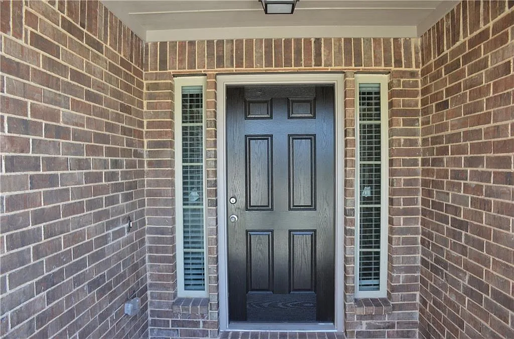 Building Photo - 4744 Meadow Green Trl