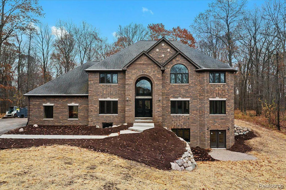 19297 Hickory Ridge Rd photo 1