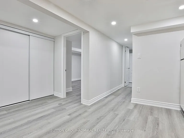 264 McConvey Dr — Photo 20