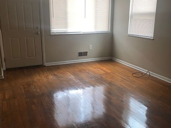 3rd image of 5750 Arborwood Ct APT A