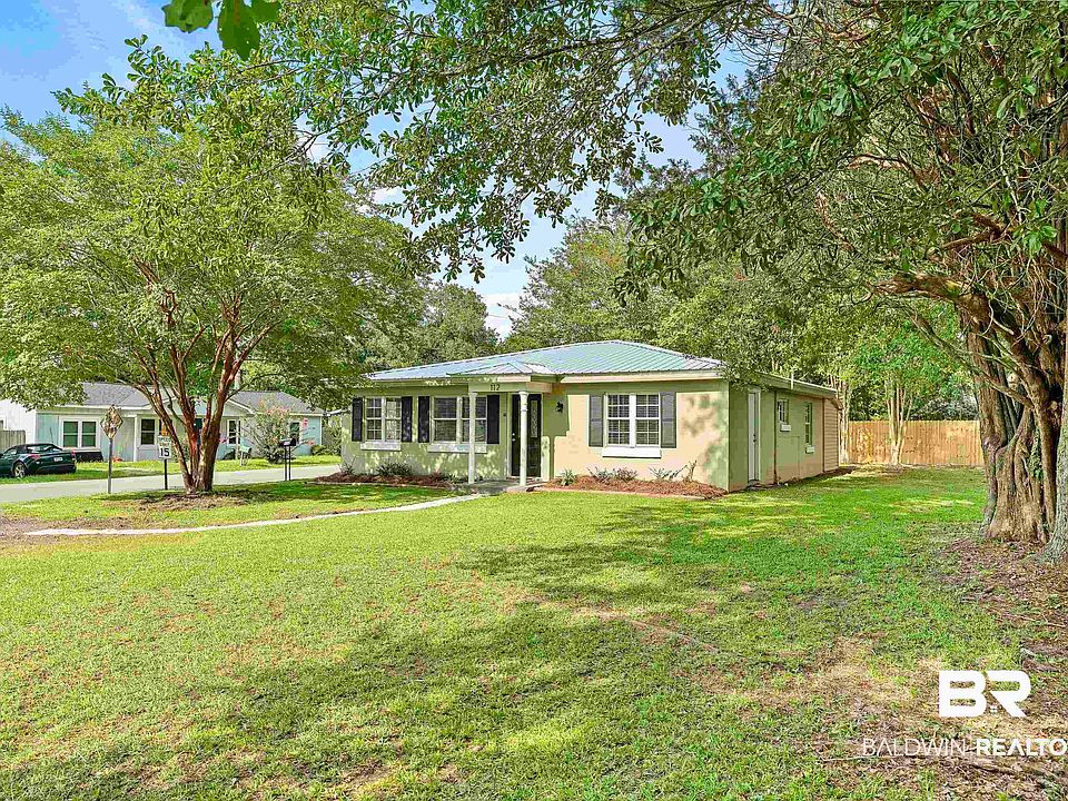 1st image of 112 Neighbors Ln