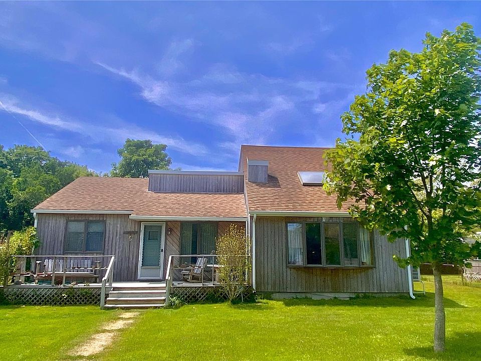 1st image of 86 Lafayette Drive