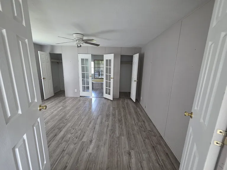 Oak Creek Estates MHC — Photo 81