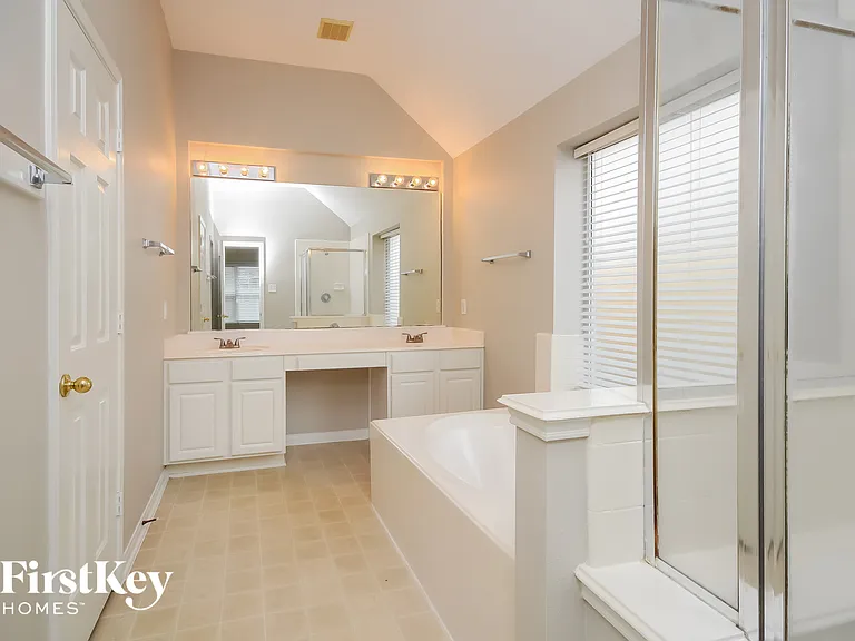 11507 Chippewa Ridge Ct — Photo 11