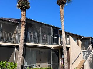 3460 Frosty Way APT 8, Naples, FL 34112