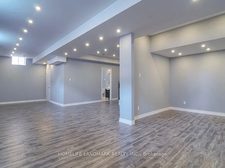 8 Farmhouse Cres — Photo 14